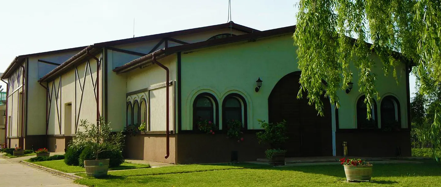 SERVE Winery
